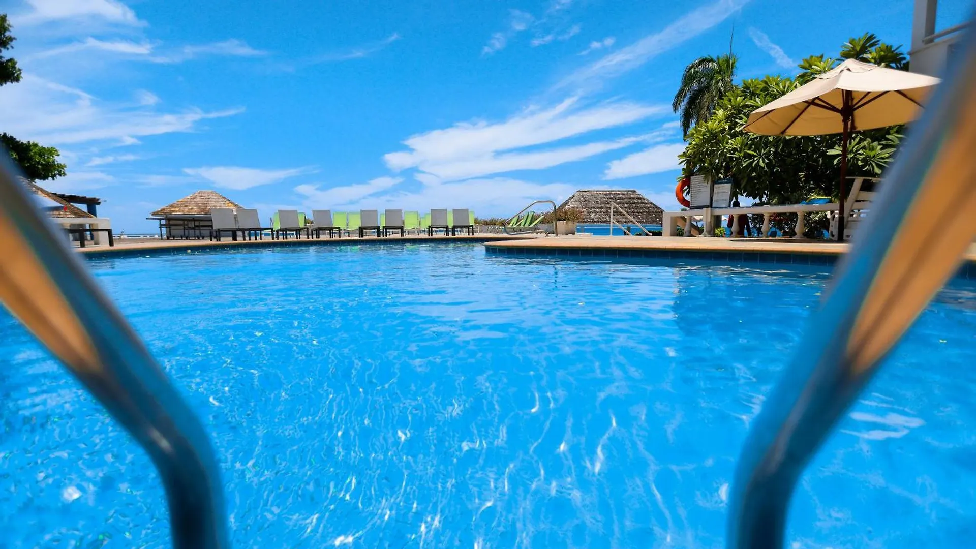 Grand Decameron Montego Beach, A Trademark All-Inclusive Resort Montego Bay Jamaica