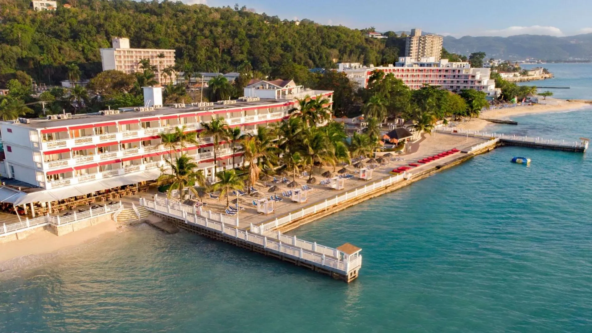 Grand Decameron Montego Beach, A Trademark All-Inclusive Resort Montego Bay 3*,