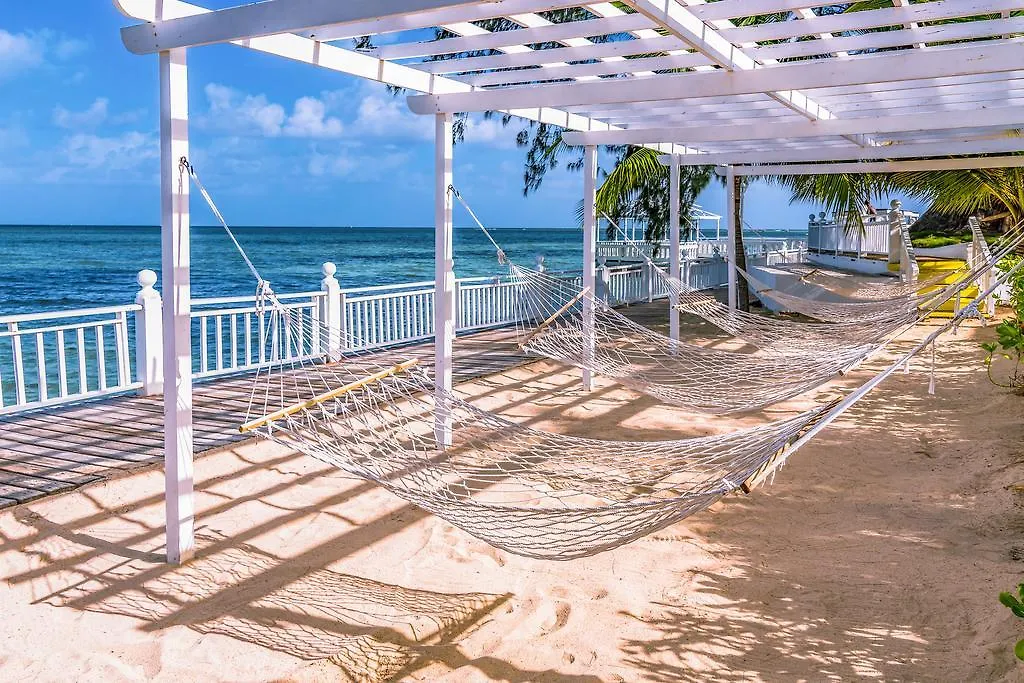 Grand Decameron Montego Beach, A Trademark All-Inclusive Resort Montego Bay Jamaica