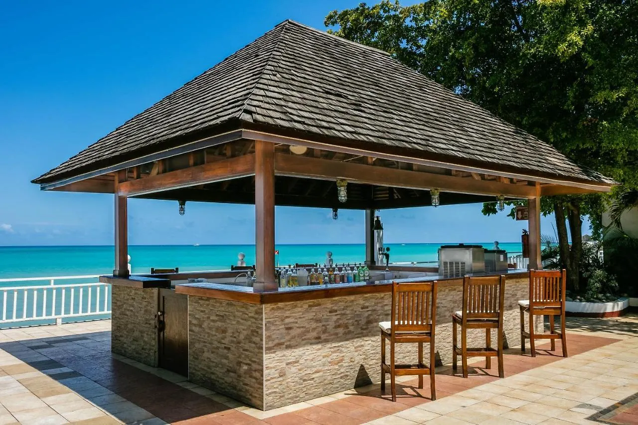 Grand Decameron Montego Beach, A Trademark All-Inclusive Resort Montego Bay