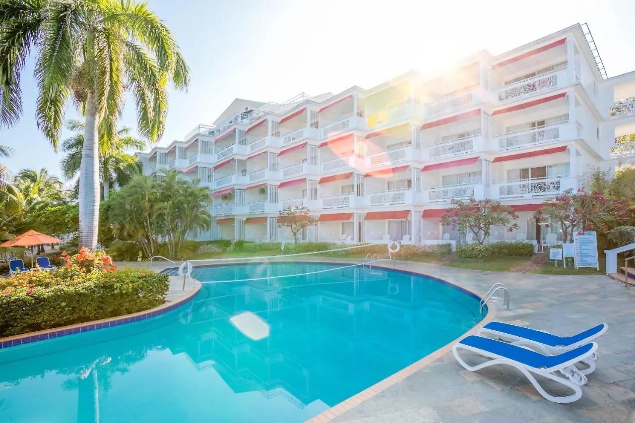 Grand Decameron Montego Beach, A Trademark All-Inclusive Resort Montego Bay 3*,
