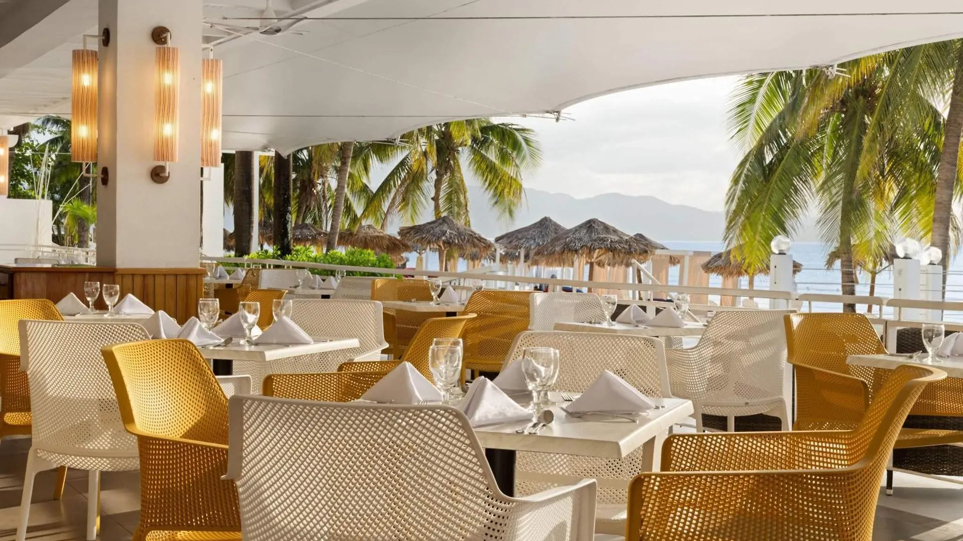 Grand Decameron Montego Beach, A Trademark All-Inclusive Resort Montego Bay 3*,