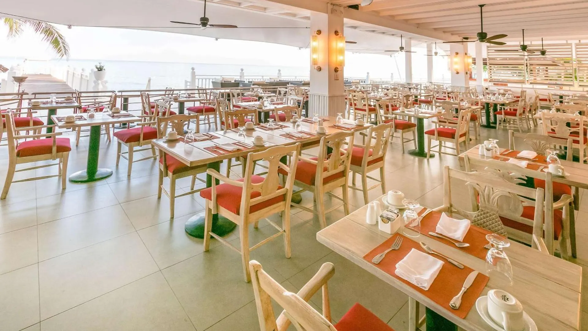 Grand Decameron Montego Beach, A Trademark All-Inclusive Resort Montego Bay 3*,  Jamajka