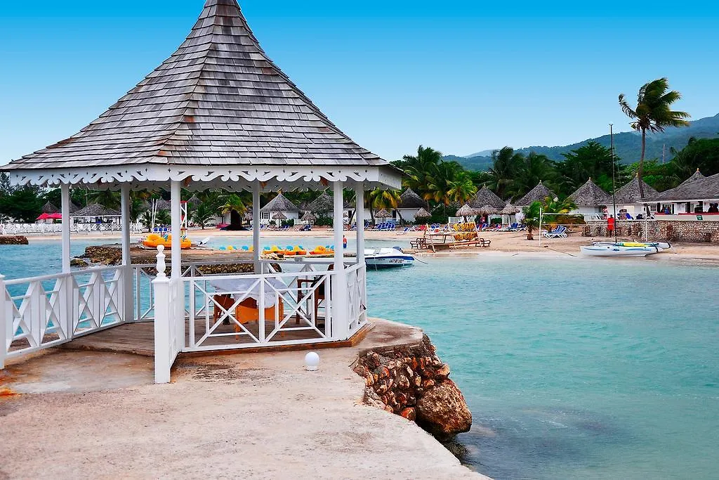 Grand Decameron Montego Beach, A Trademark All-Inclusive Resort Montego Bay 3*,  Jamajka